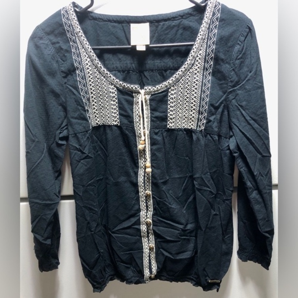 🌅Roxy VINTAGE Black Boho button down top